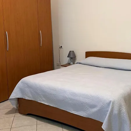 Luciana House * Όλμπια